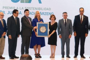 Fundación Nido Para Angeles Recibe Premio de la Fundación Rica en la Categoría Salud